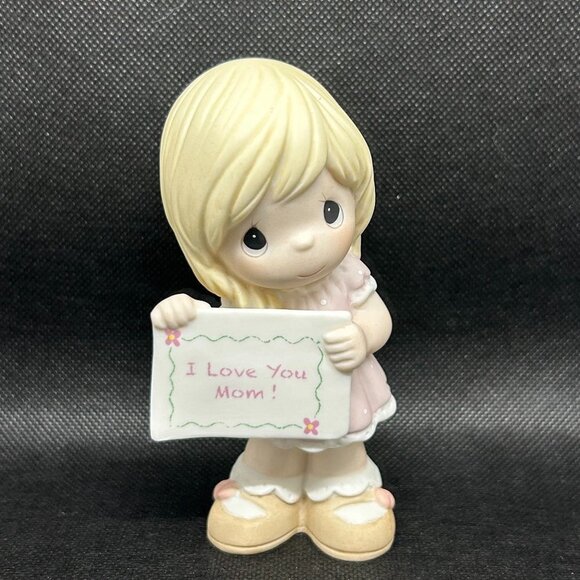 Precious Moments “I Love You Mom" figurine - Picture 1 of 3
